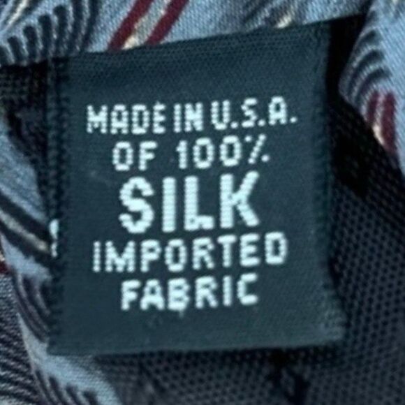 Vintage Bill Blass Black Label Silk Necktie Gray Peacock Feather Design - Picture 4 of 5